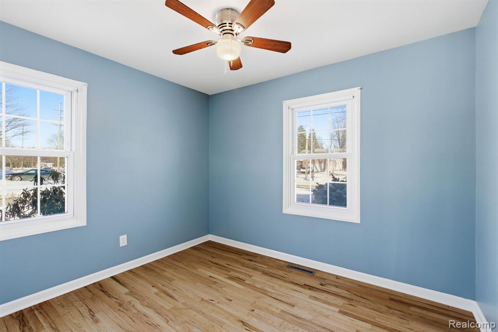 532 Michigan Avenue, Marysville, MI 48040 — Photo 25