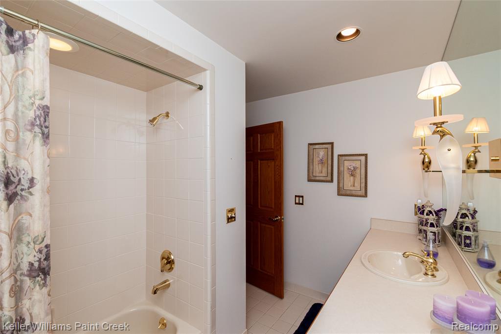 68400 Copperwood Drive, Washington, MI 48095 — Photo 37