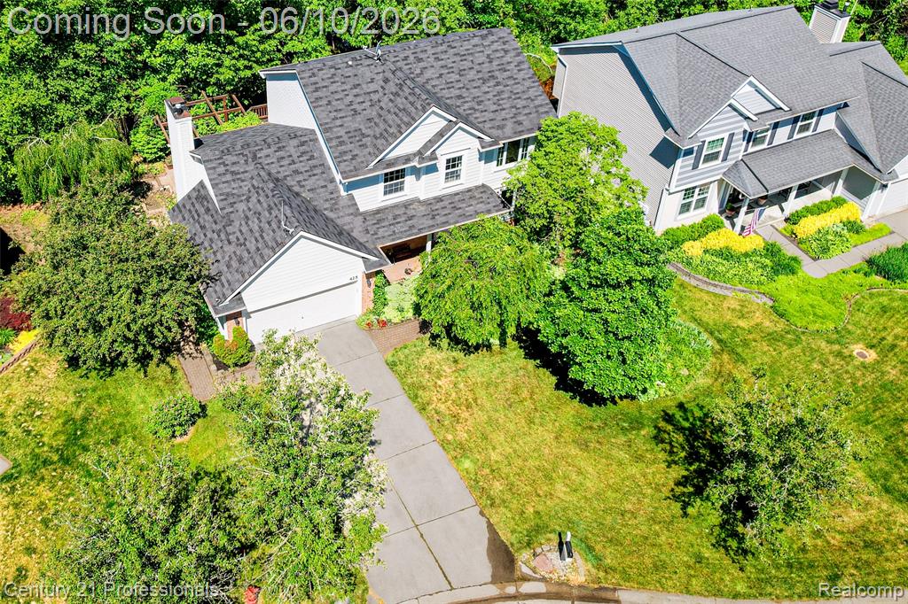 425 Cherry Grove Lane, Walled Lake, MI 48390 — Photo 68