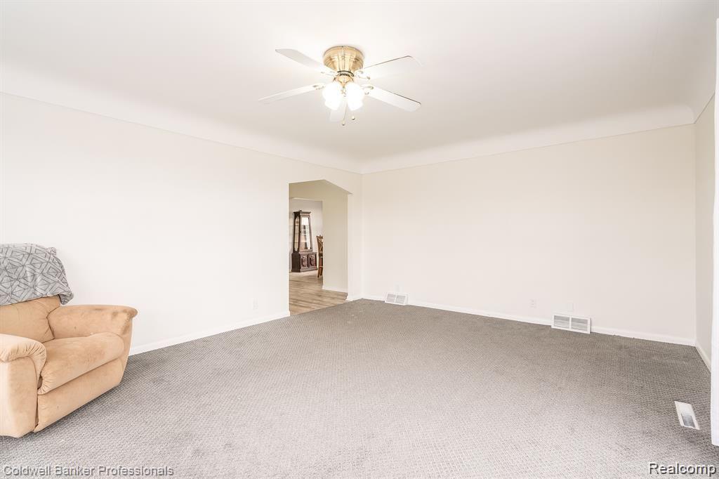 7851 E HAGGERTY Road, Van Buren, MI 48111 — Photo 3