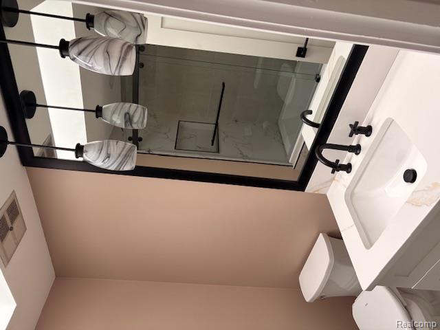 5541 W Walnut Circle W Circle, West Bloomfield, MI, 00000