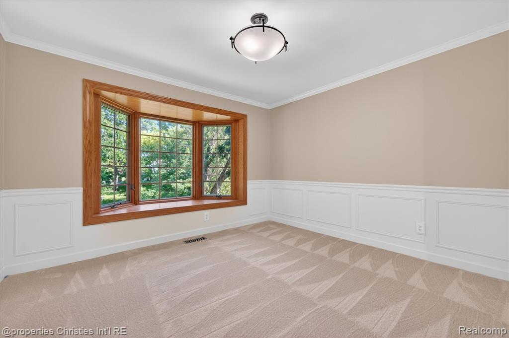 4352 Greenstown Drive, West Bloomfield, MI 48323 — Photo 14