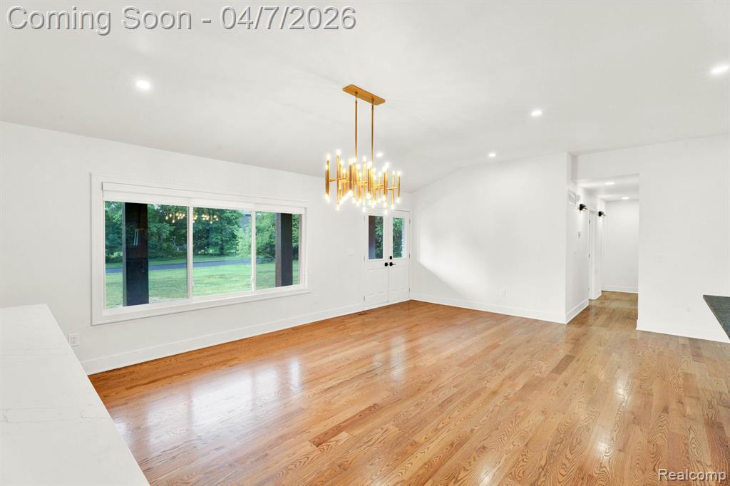 6284 Malvern Drive, Troy, MI 48098 — Photo 15