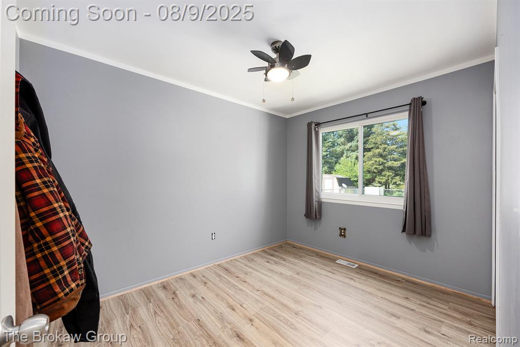 694 Metcalf Drive, Imlay City, MI 48444 — Photo 15
