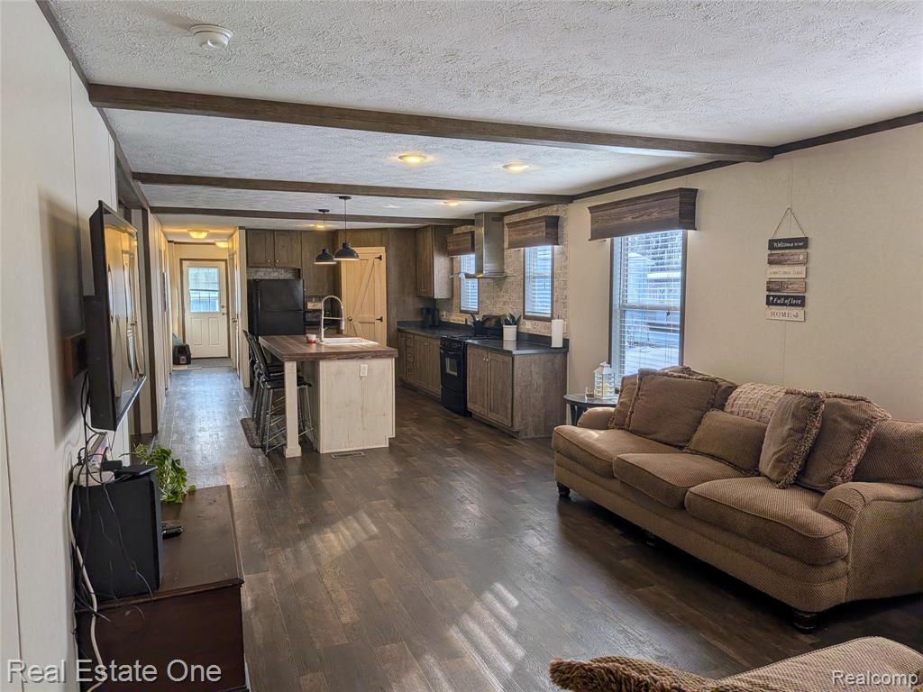 573 Turquoise Drive, Whitmore Lake, MI 48189 — Photo 6
