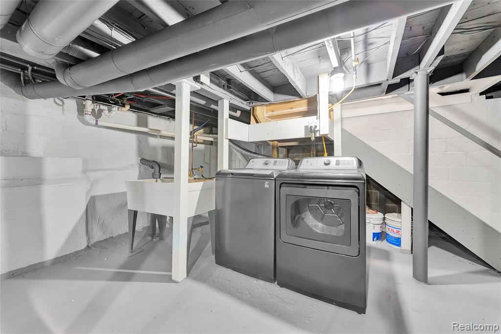20885 Westview Avenue, Ferndale, MI 48220 — Photo 38