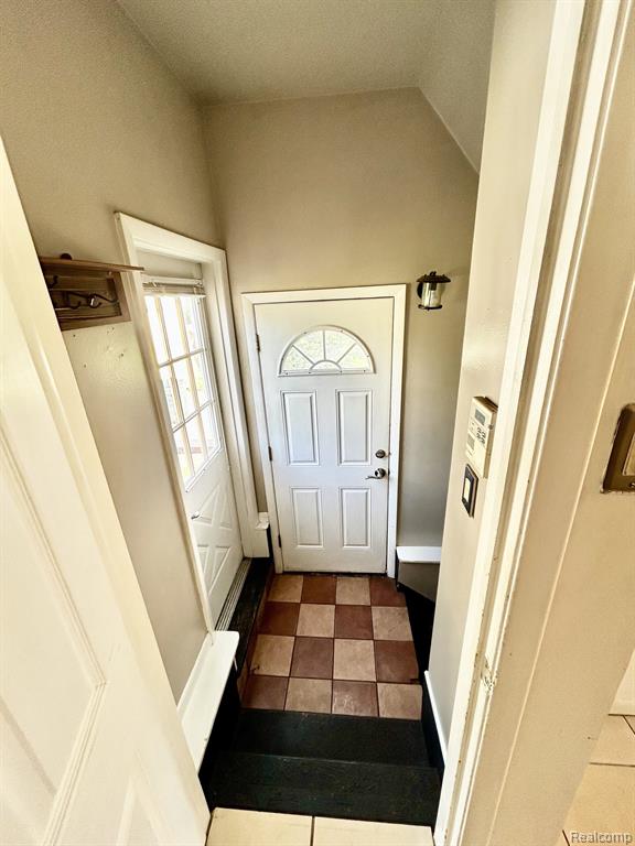 4202 BRISTOLWOOD Drive, Flint, MI 48507 — Photo 15