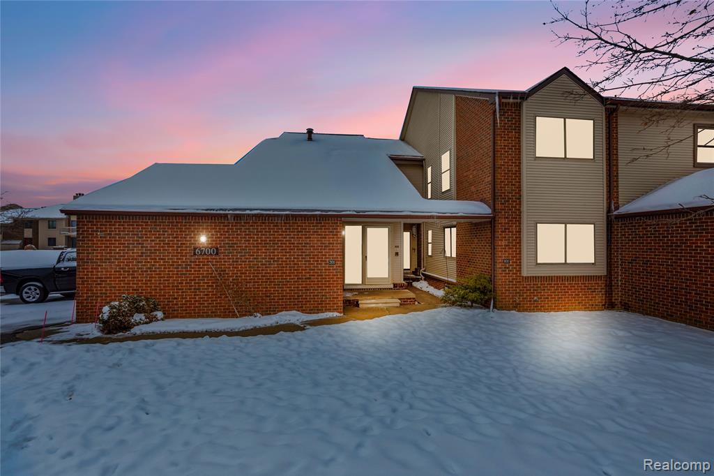 6700 Ridgefield Circle, 201, West Bloomfield, MI — Photo 25