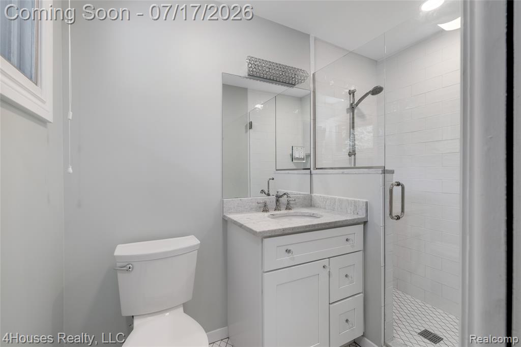 5717 Sussex Drive, Troy, MI 48098 — Photo 44