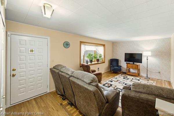 33954 Vista Way, Fraser, MI 48026 — Photo 4