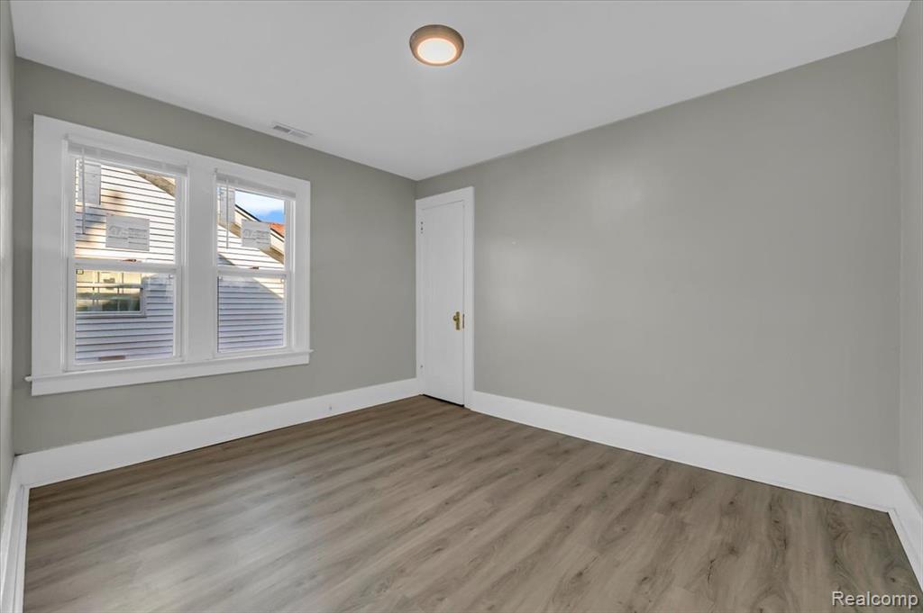 5511-5513 Somerset Avenue, Detroit, MI 48224 — Photo 18