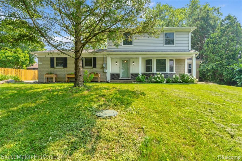 3980 N Hickory Ridge Road, Highland, MI — Photo 4