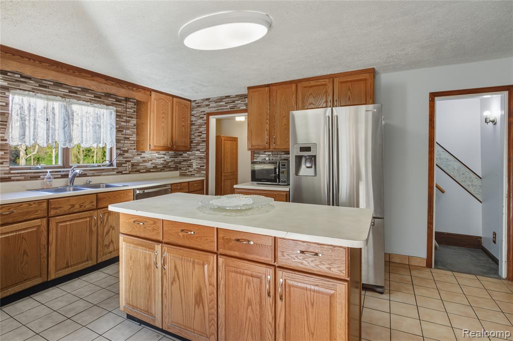 14560 Hannan Road, Van Buren, MI 48174 — Photo 13