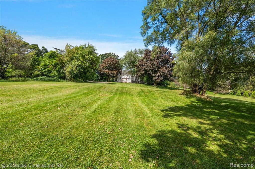 47133 W 9 Mile Road, Novi, MI — Photo 43