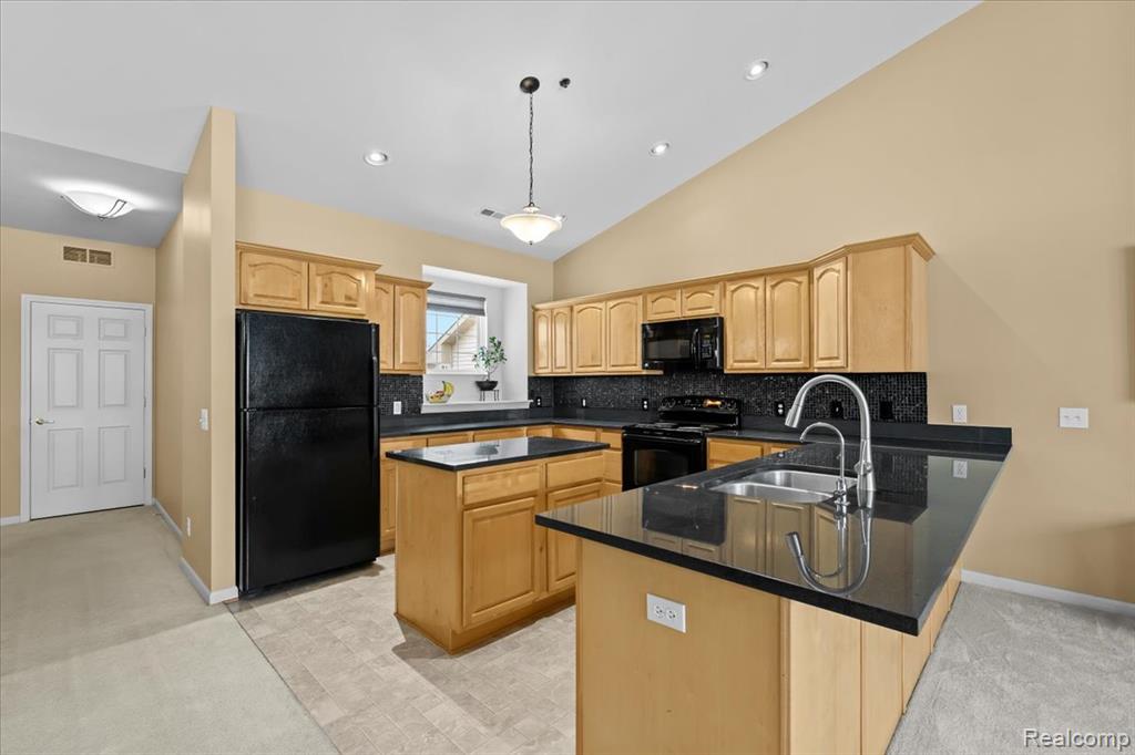 5901 High Point Court, Brighton, MI, 48116