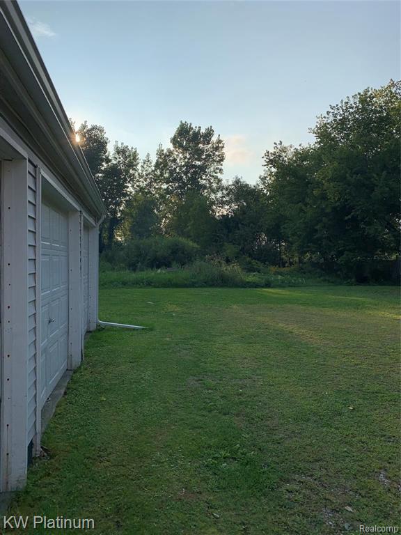 5161 Parker Road, Fort Gratiot, MI 48059 — Photo 52