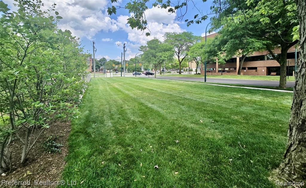 400 Park Street, Birmingham, MI 48009 — Photo 4