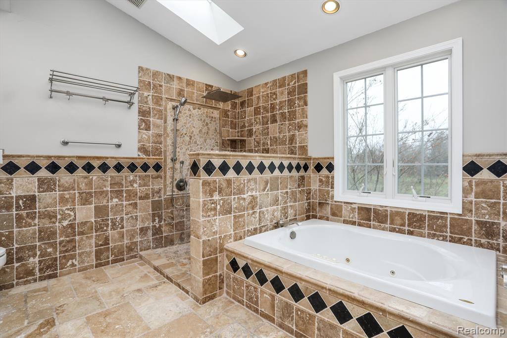 6709 Heatheridge Drive, Saline, MI 48176 — Photo 34
