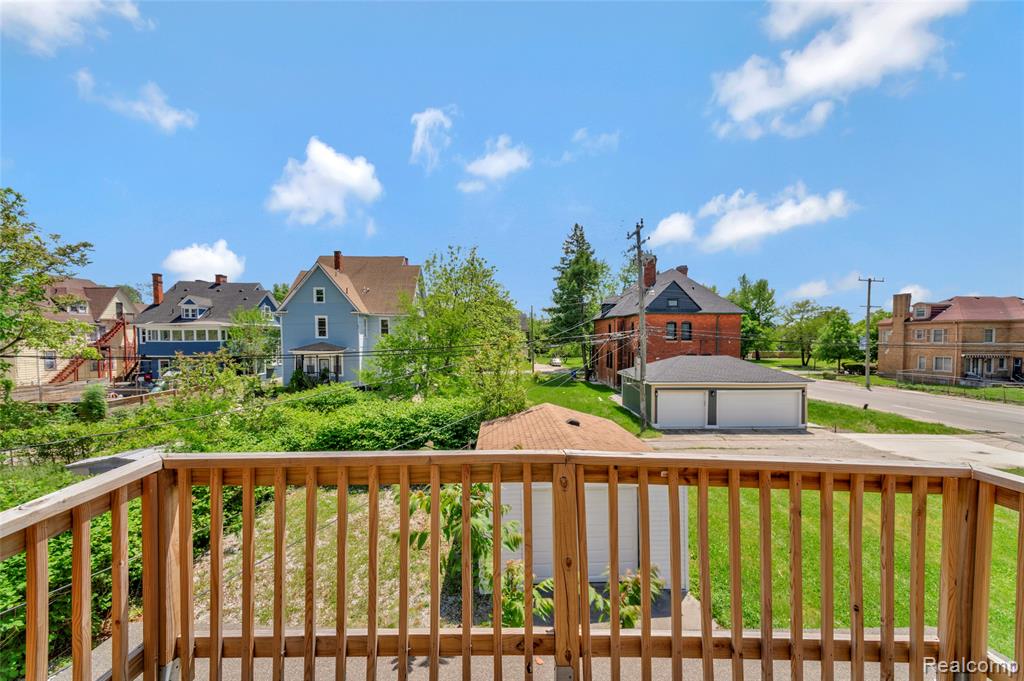 216 Holbrook Street, Detroit, MI 48202 — Photo 33
