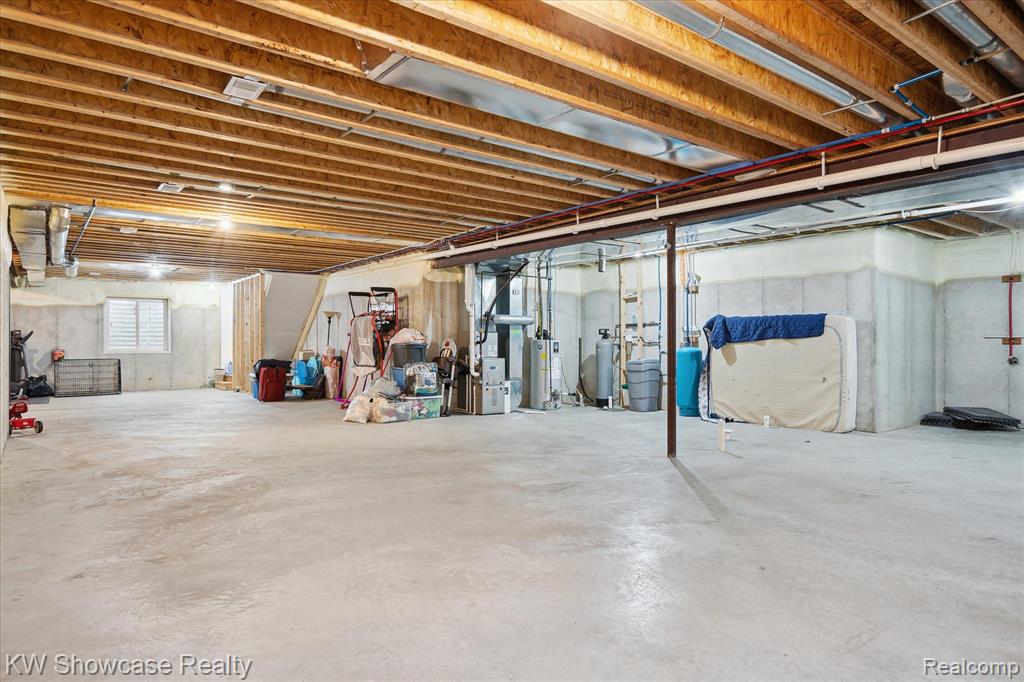 9345 HICKORY RIDGE Road, Holly, MI 48442 — Photo 32
