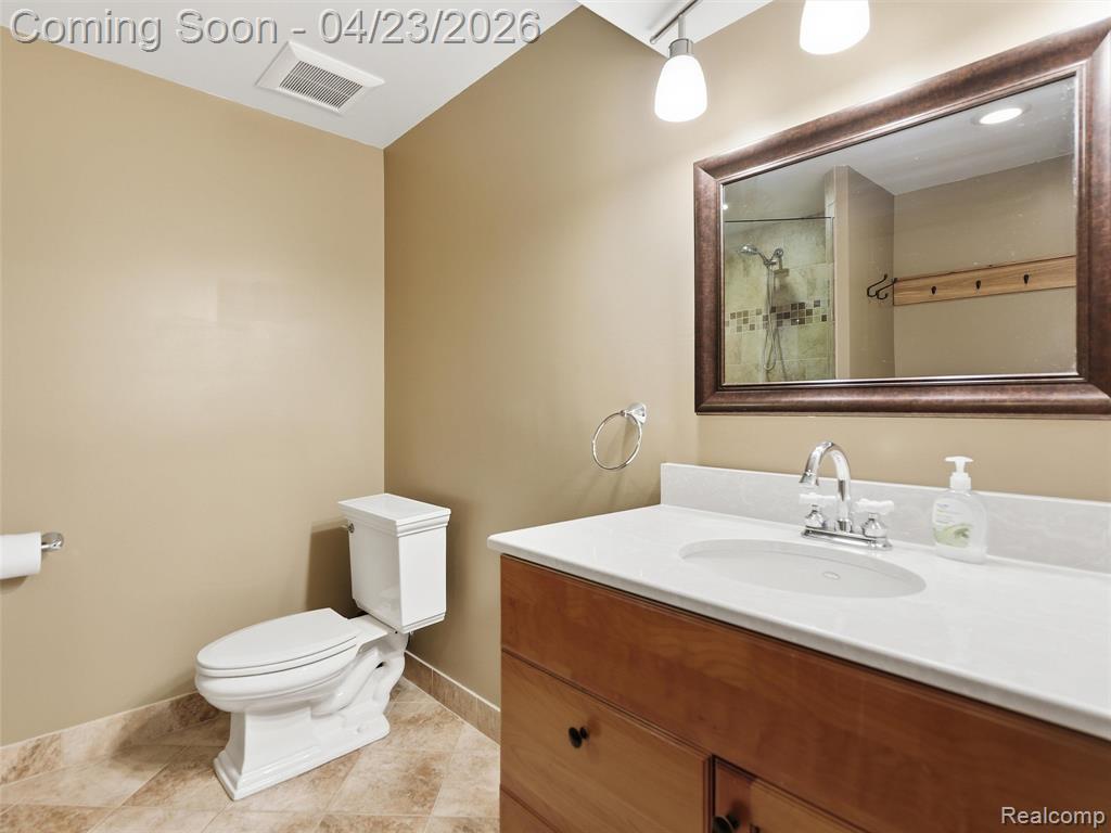 6163 Rosewood Parkway, White Lake, MI 48383 — Photo 34