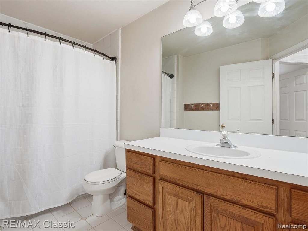 32320 Lespedeza Avenue, Garden City, MI — Photo 29