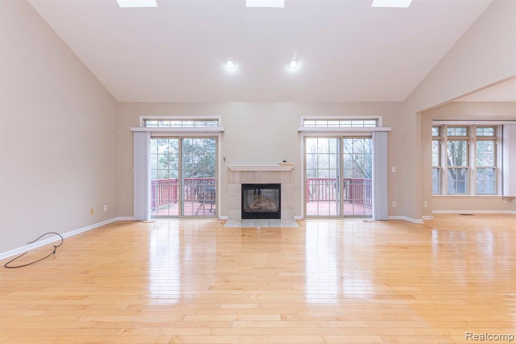 7246 Gateway Drive, West Bloomfield, MI — Photo 19