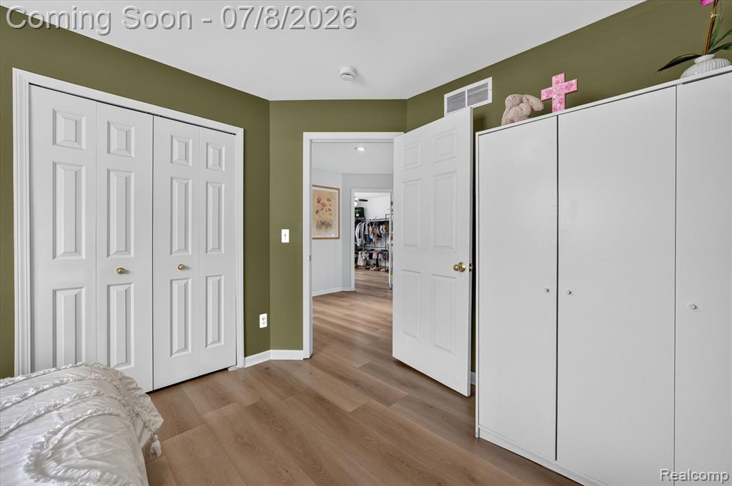 48166 Ellington Drive, Macomb, MI 48044 — Photo 42