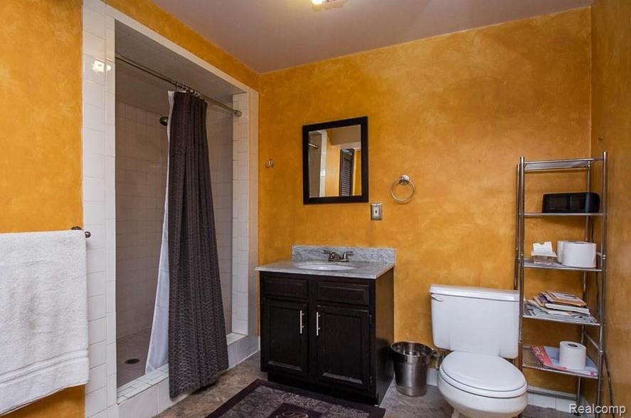 48428 Estera Drive, Utica, MI 48315 — Photo 35
