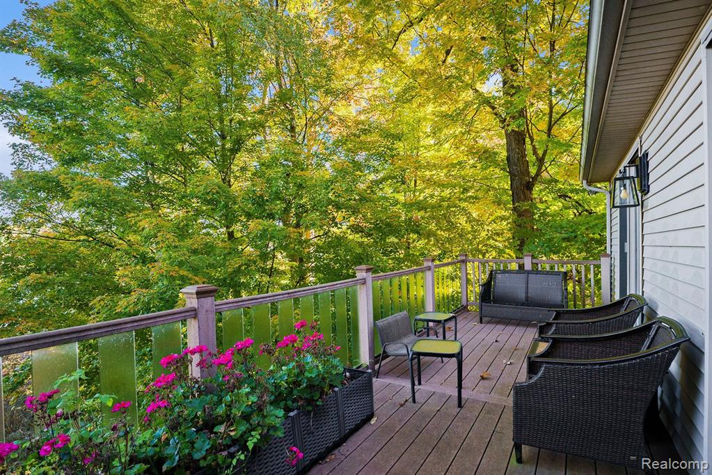 5001 GROVER Drive, Brighton, MI 48116 — Photo 23