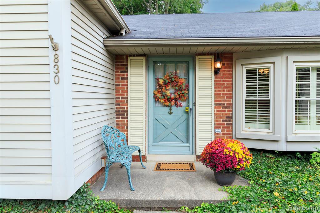 830 Croydon Road, Rochester Hills, MI 48309 — Photo 12