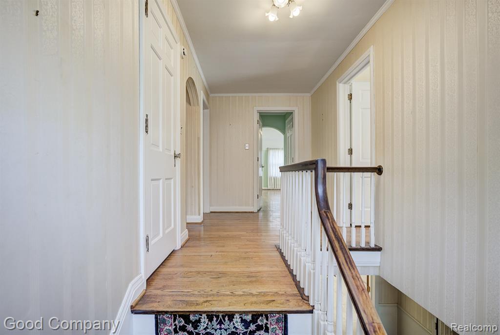 20 OXFORD Boulevard, Pleasant Ridge, MI — Photo 29