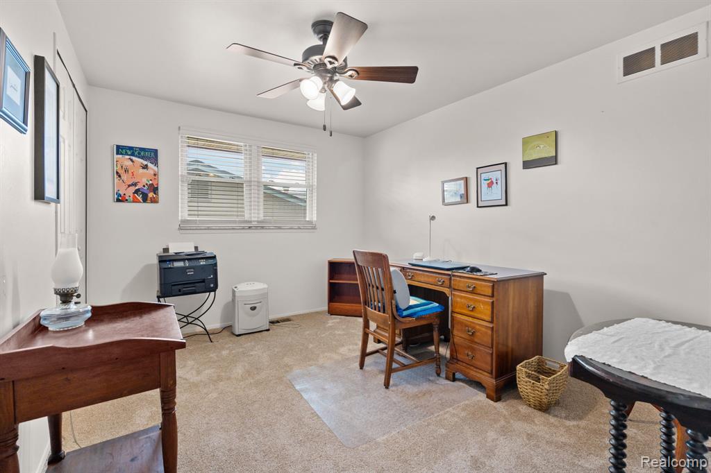 44089 Harsdale Drive, Canton, MI 48187 — Photo 45