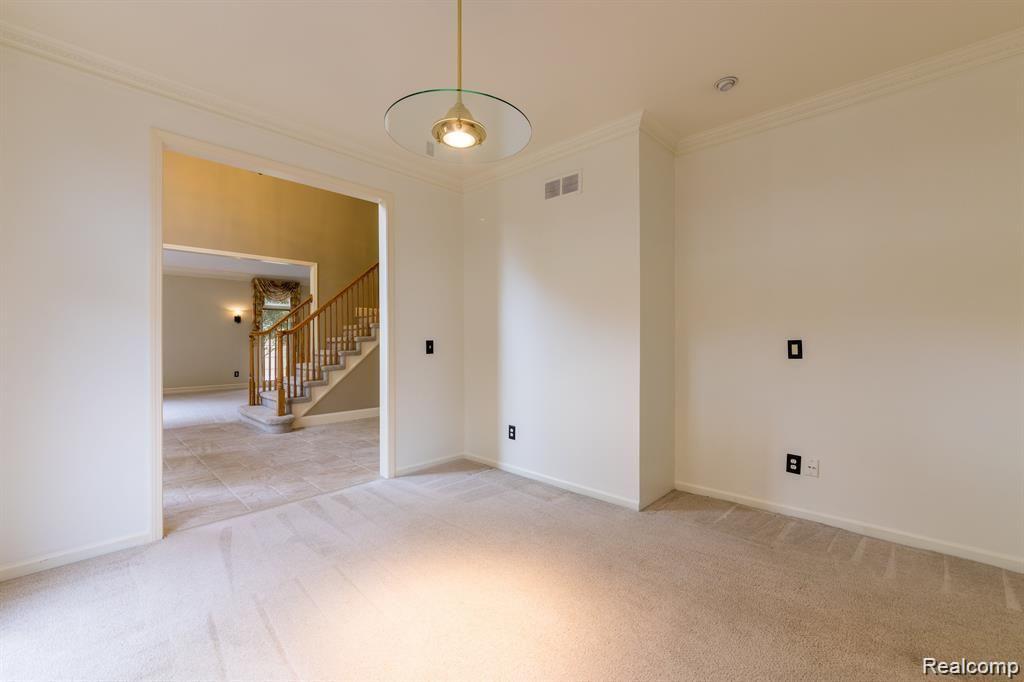 6959 KENNESAW Road, Canton, MI 48187 — Photo 18