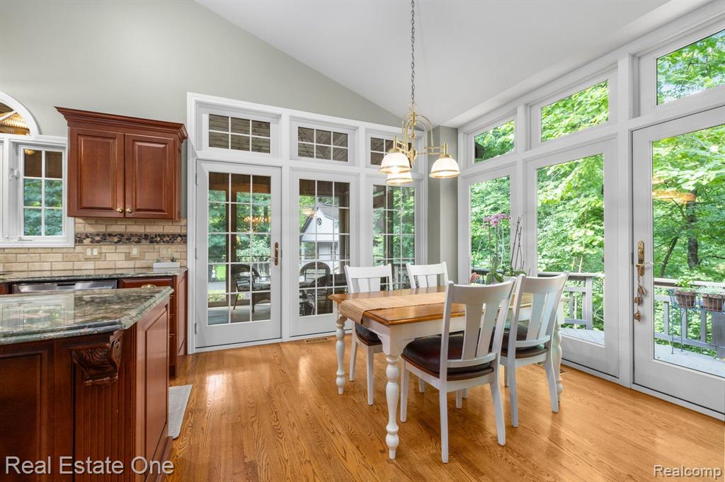 44211 CHEDWORTH Drive, Northville, MI 48167 — Photo 20
