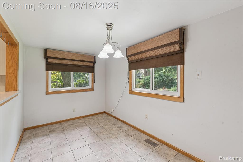 4539 N 5th Street, Luna Pier, MI 48157 — Photo 17