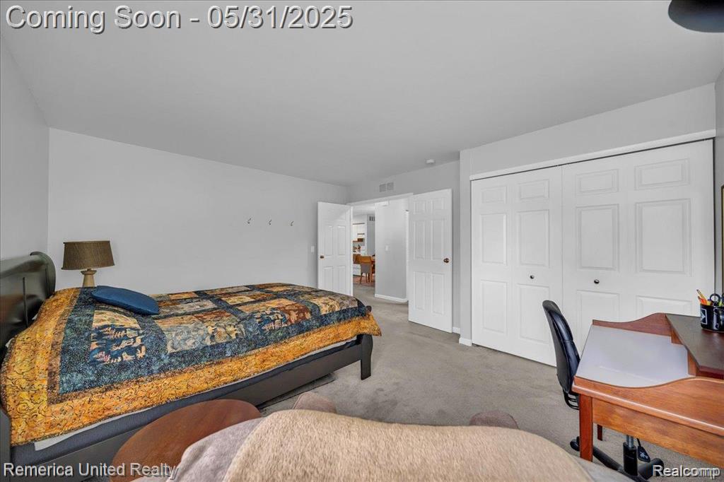 39725 Village Wood Lane, 39, Novi, MI — Photo 20