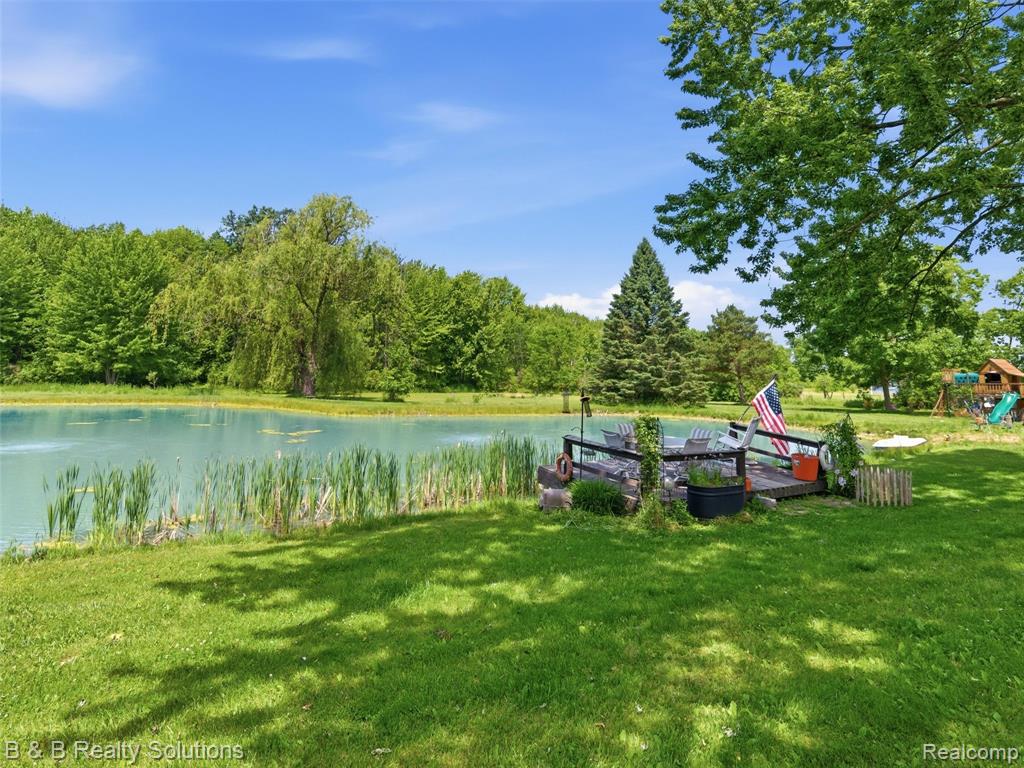 60455 Bates Road, New Haven, MI 48048 — Photo 21