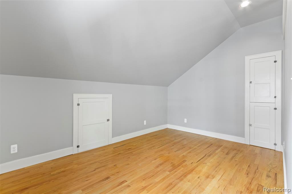 906 E 2nd Street, Royal Oak, MI 48067 — Photo 10