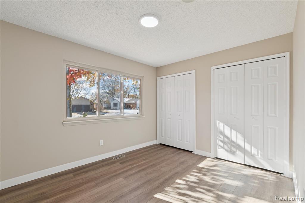 634 Lockport Road, Rochester Hills, MI 48307 — Photo 24