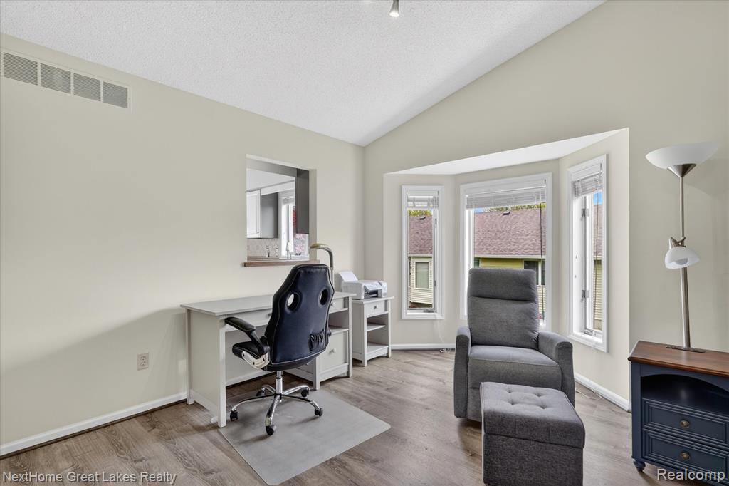 7475 Country Meadow Drive, Swartz Creek, MI 48473 — Photo 18
