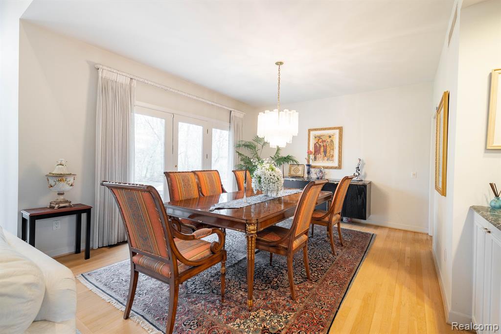 4599 RAVINE Drive, Bloomfield Hills, MI 48301 — Photo 10