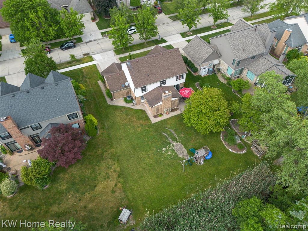 45095 Turnberry Court, Canton, MI 48188 — Photo 41