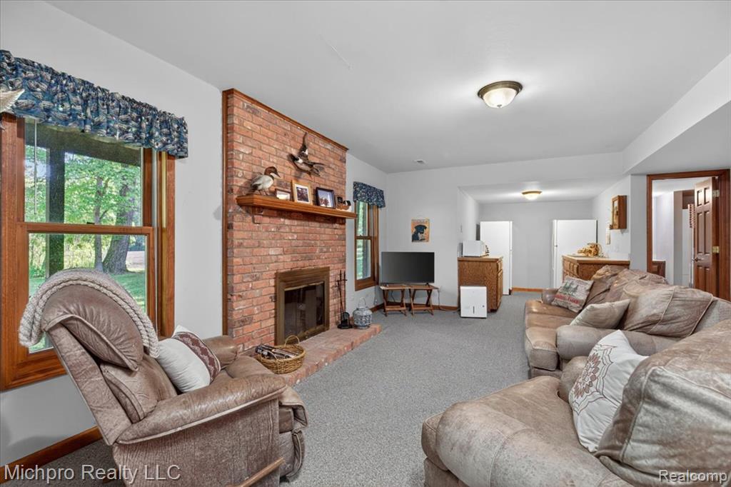 670 Green Creek Lane, Oxford, MI 48371 — Photo 41