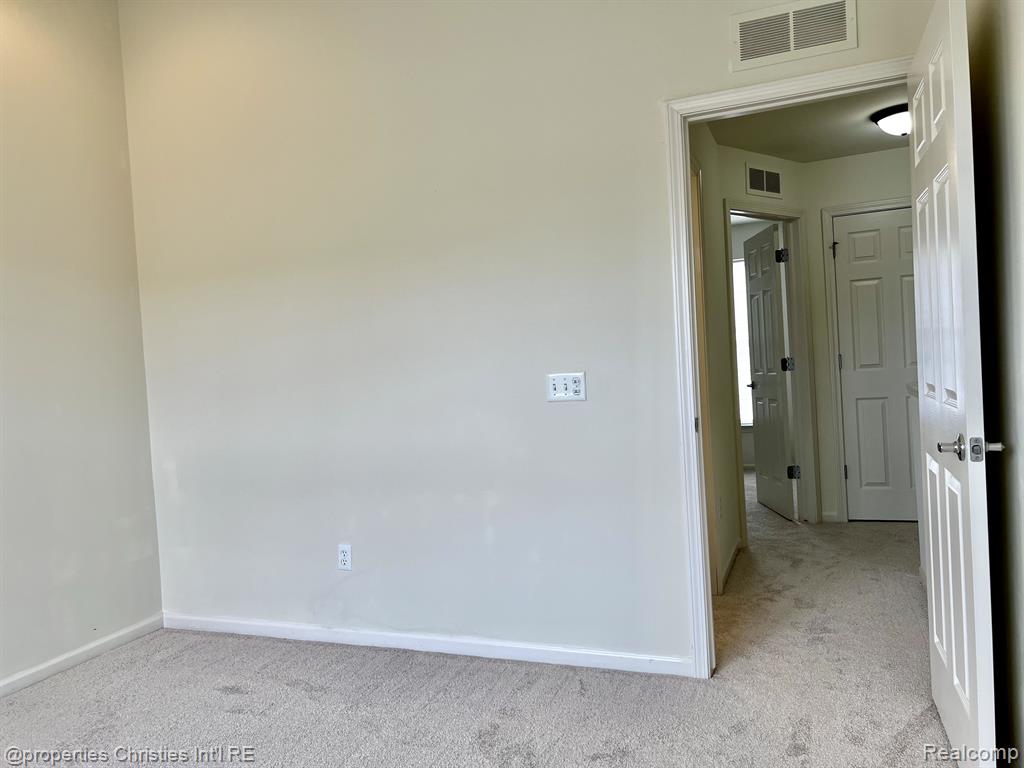 44744 GWINNETT Loop, Novi, MI — Photo 12