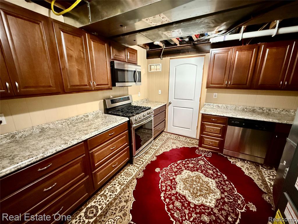 51063 Paxton Drive, New Baltimore, MI — Photo 48