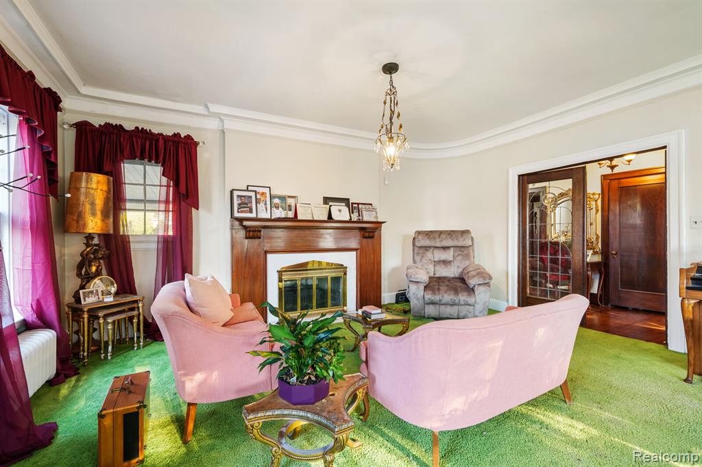 1135 Chicago Boulevard, Detroit, MI 48202 — Photo 13