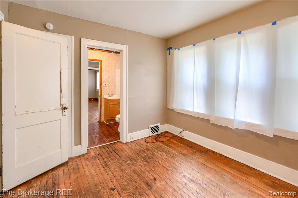 617 E 3rd Street, Flint, MI 48503 — Photo 17