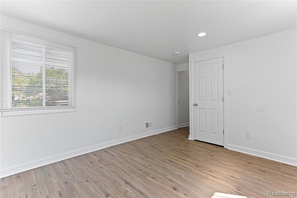 5737 Barham Street, Detroit, MI 48224 — Photo 20