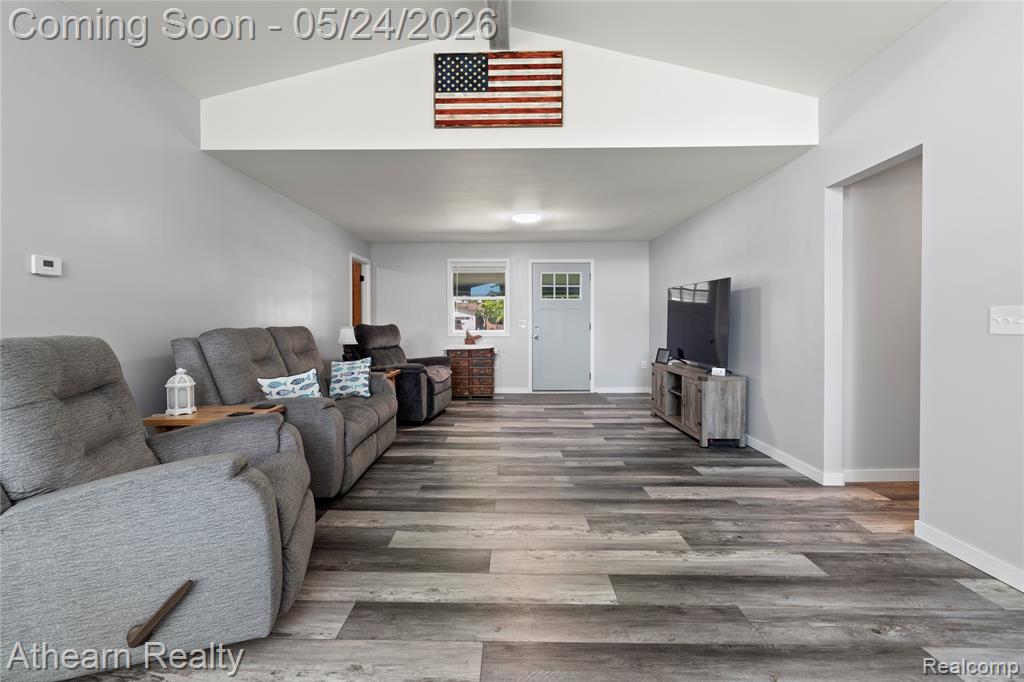5460 Henderson Road, Davison, MI 48423 — Photo 8